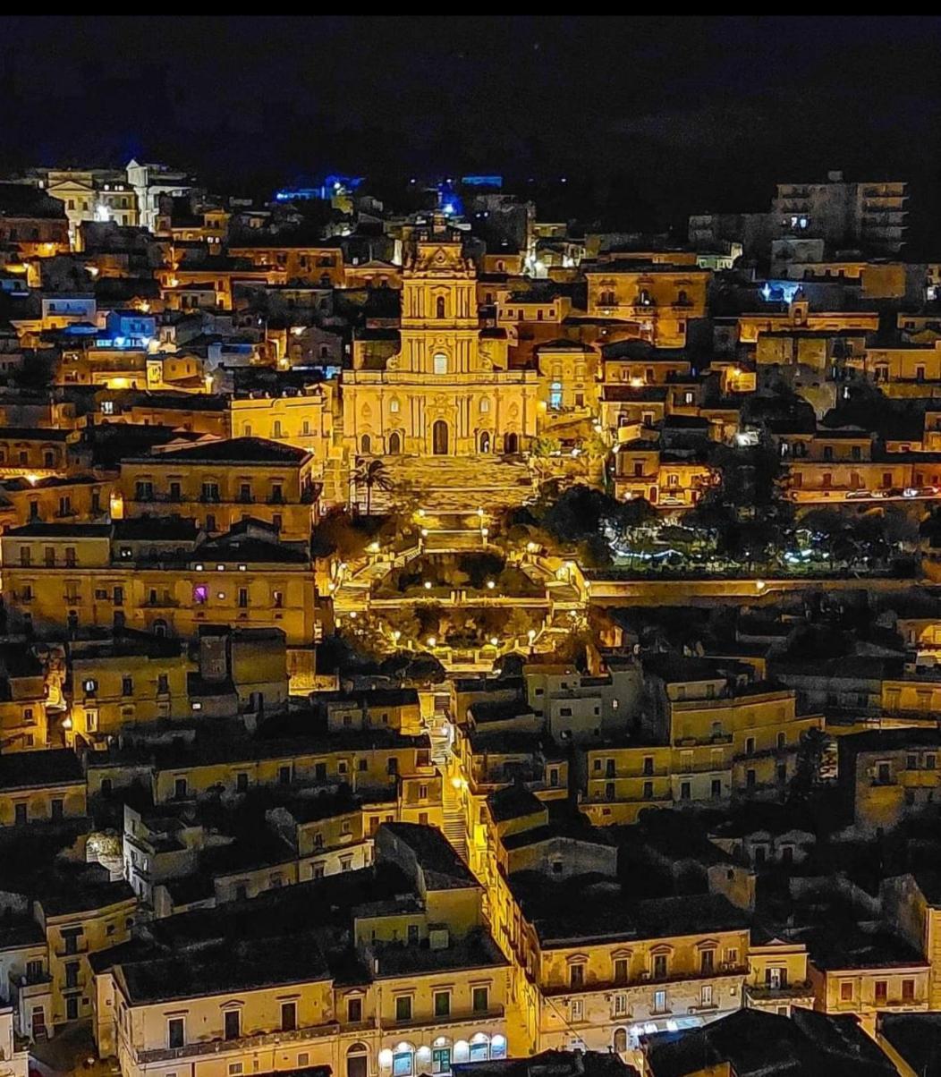 Casa Vacanze Modica Charme Esterno foto